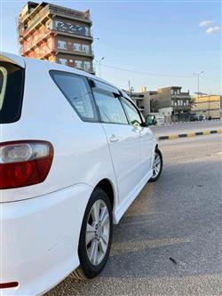 تويوتا إبسم